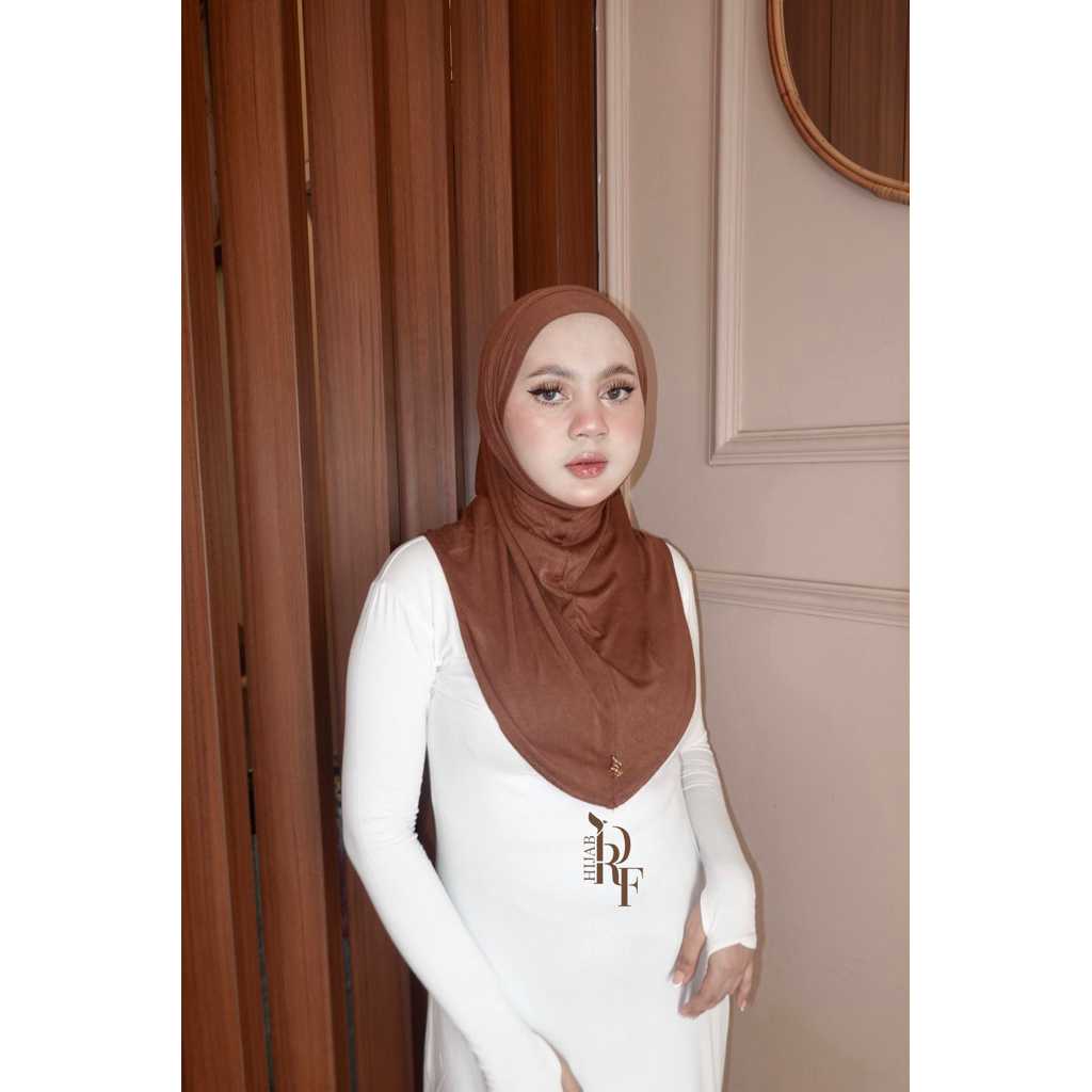 Bergo Adhwa warna Coffee