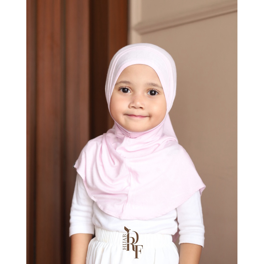 Bergo Janna Kids warna Baby Pink