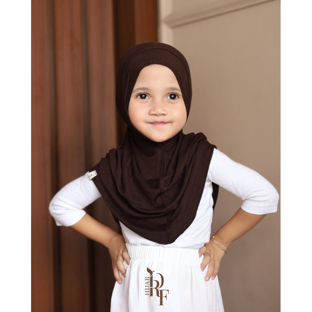 Bergo Janna Kids warna Mahogany